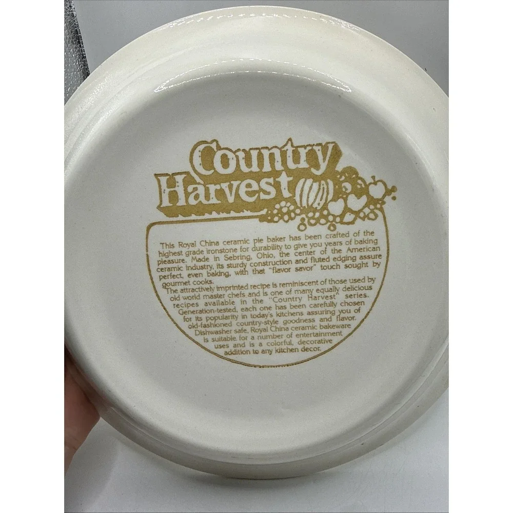 VINTAGE 1983 ROYAL CHINA CHERRY PIE COUNTRY HARVEST RECIPE CERAMIC DISH